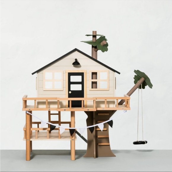 New Treehouse Wooden Dollhouse, Hearth & Hand with Magnolia (Unopened) - Picture 1 of 3